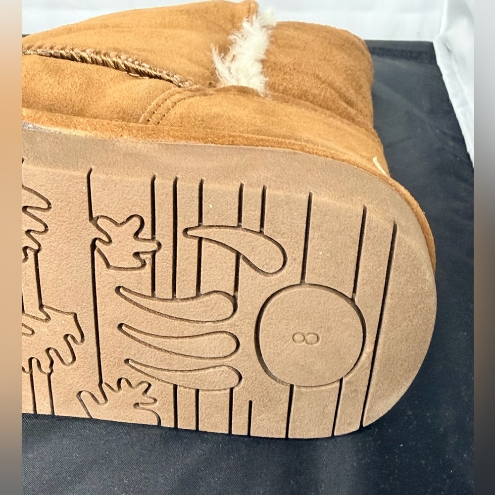 BEARPAW Women's Abigail Suede Sheepskin Wool Toggle Boots - Size 8 NWOT - Picture 7 of 8